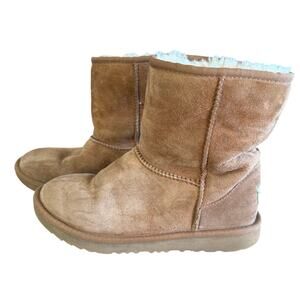 Ugg Classic Boots Girls Size 4 Chestnut Brown